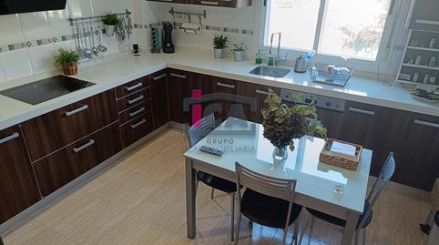 Foto 5 de Casa adosada en venta en Avda Los Cuatro Lugares, Mejostilla, Cáceres