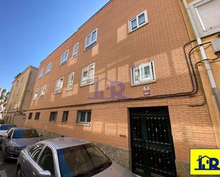 Vista exterior de Casa o xalet en venda en Cuenca Capital amb Aire condicionat, Calefacció i Terrassa