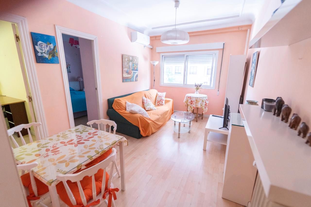 Bedroom of Flat for sale in  Madrid Capital  with Air Conditioner, Heating and Parquet flooring