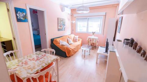 Foto 2 de Pis en venda a Avenida de la Ciudad de Barcelona, Adelfas, Madrid