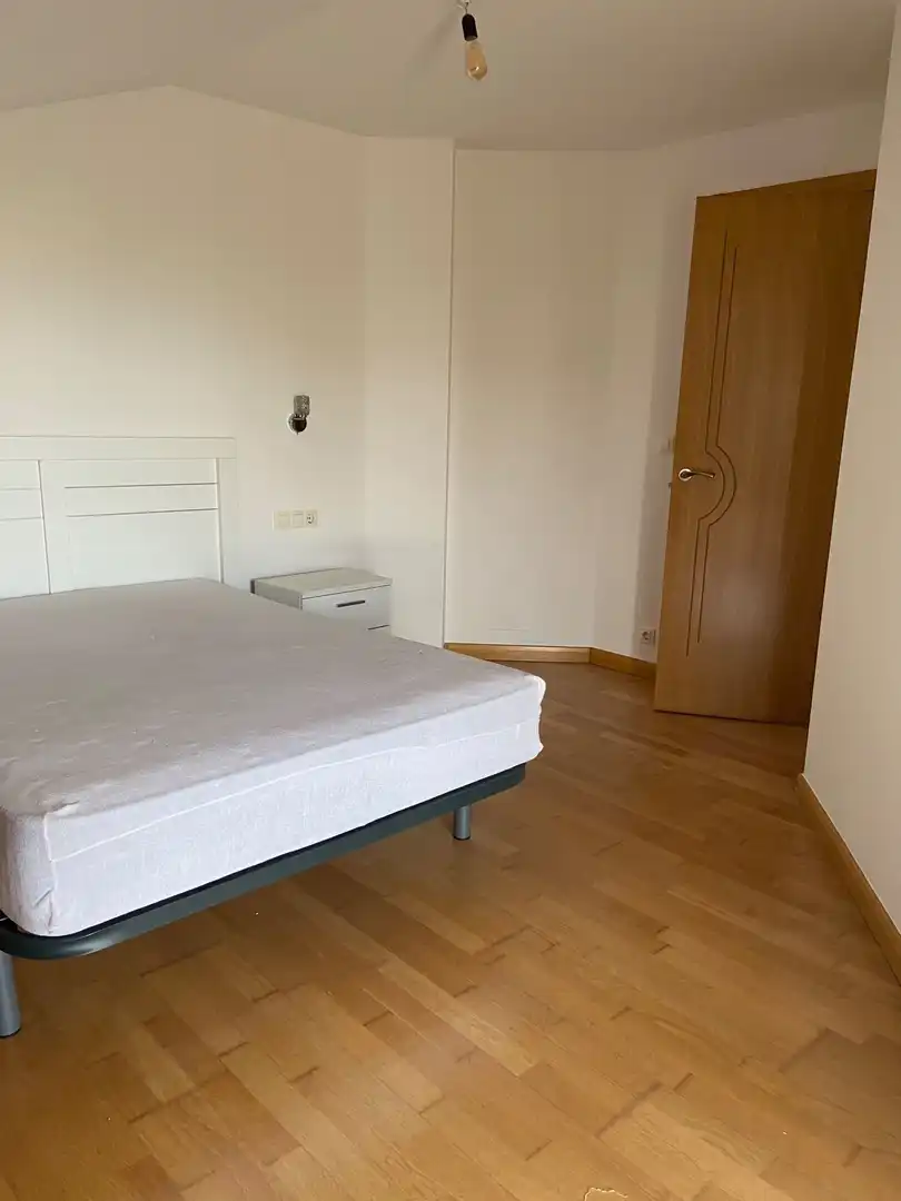 Dormitori de Àtic en venda en Lalín amb Calefacció, Terrassa i Traster