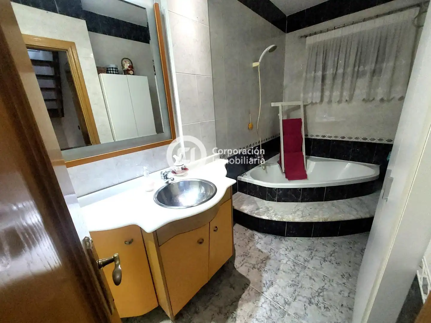 Badezimmer von Maisonette zum Verkauf in Lorca mit Heizung, Privatgarten und Abstellraum