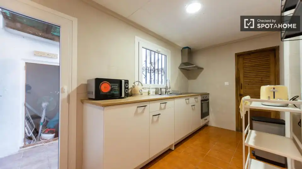 Cocina de Piso de alquiler en Mislata con Aire acondicionado, Calefacción y Amueblado
