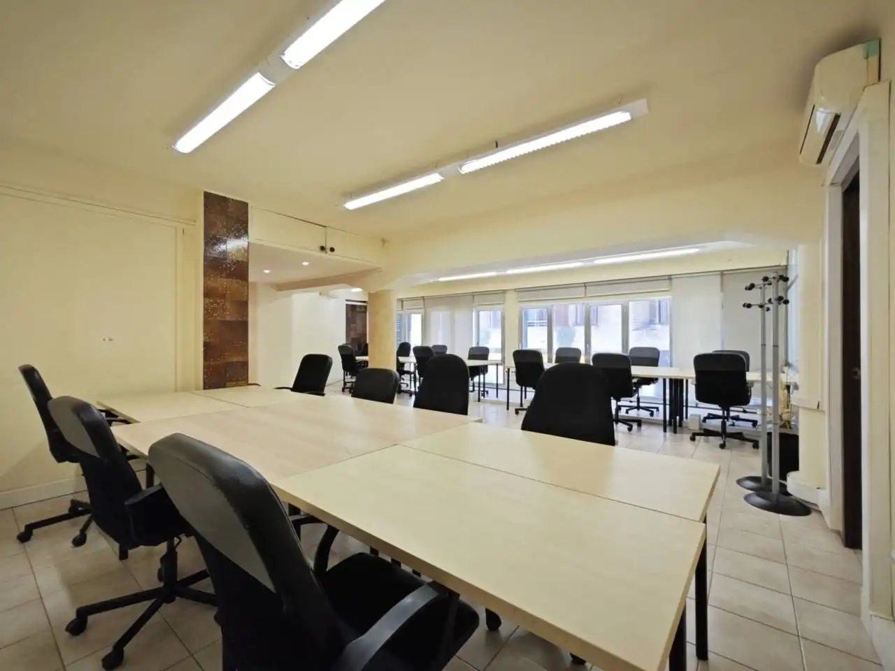 Office for rent in Calle Saclosa, Plaça Catalunya