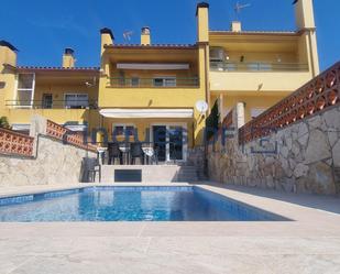 Piscina de Casa adosada en venda en Lloret de Mar amb Piscina