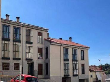 Wohnung zum Verkauf in TRASTERA SAN GIL