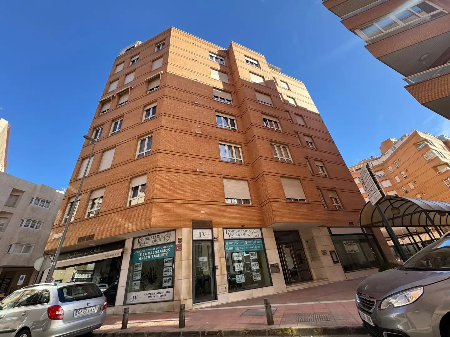 Exterior view of Flat for sale in Almería  with Air Conditioner and Storage room