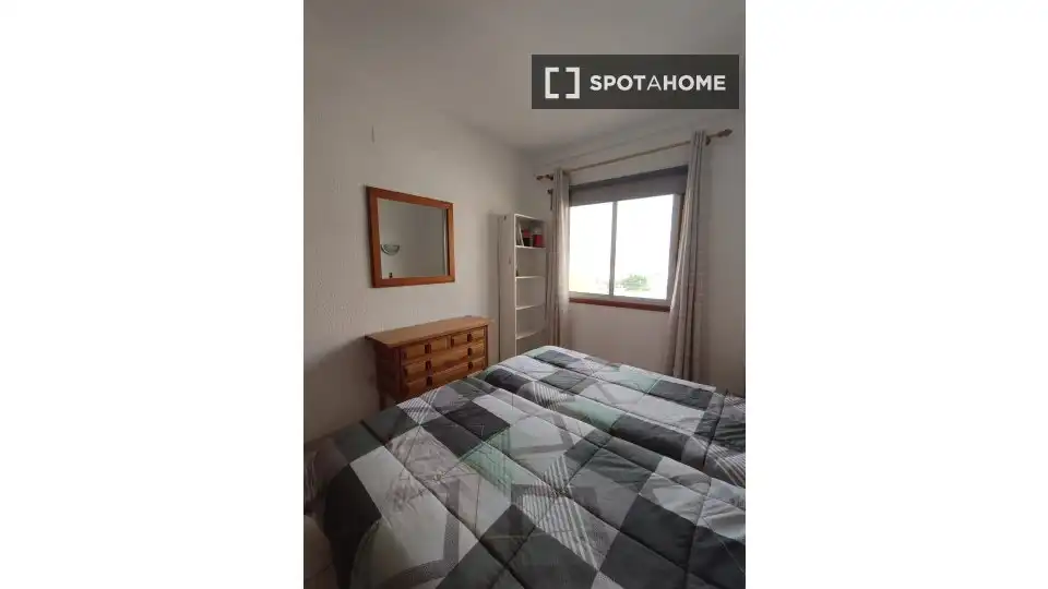 Schlafzimmer von Wohnungen zur untervermieten in Arona mit Klimaanlage, Terrasse und Möbliert