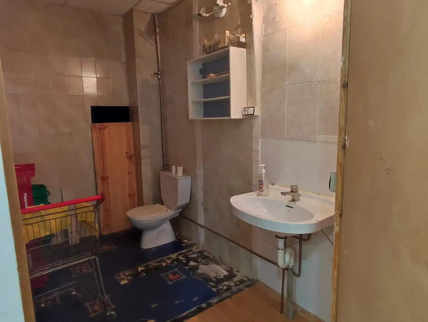 Commercial properties for rent in Creu de Barberà