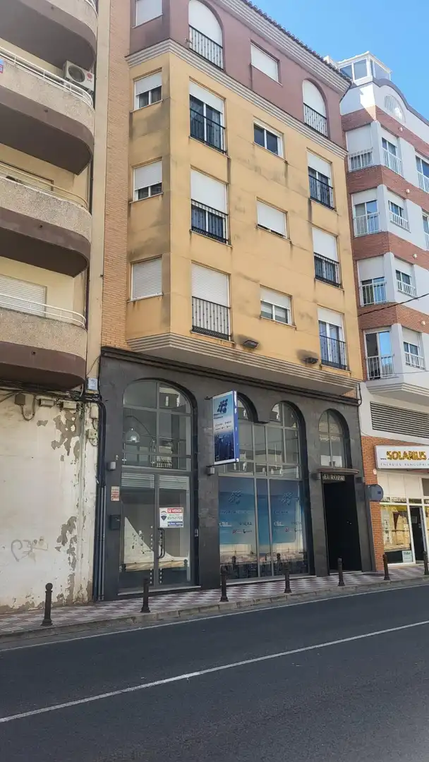 Local commercial à vendre à Tavernes de la Valldigna, imagen 4