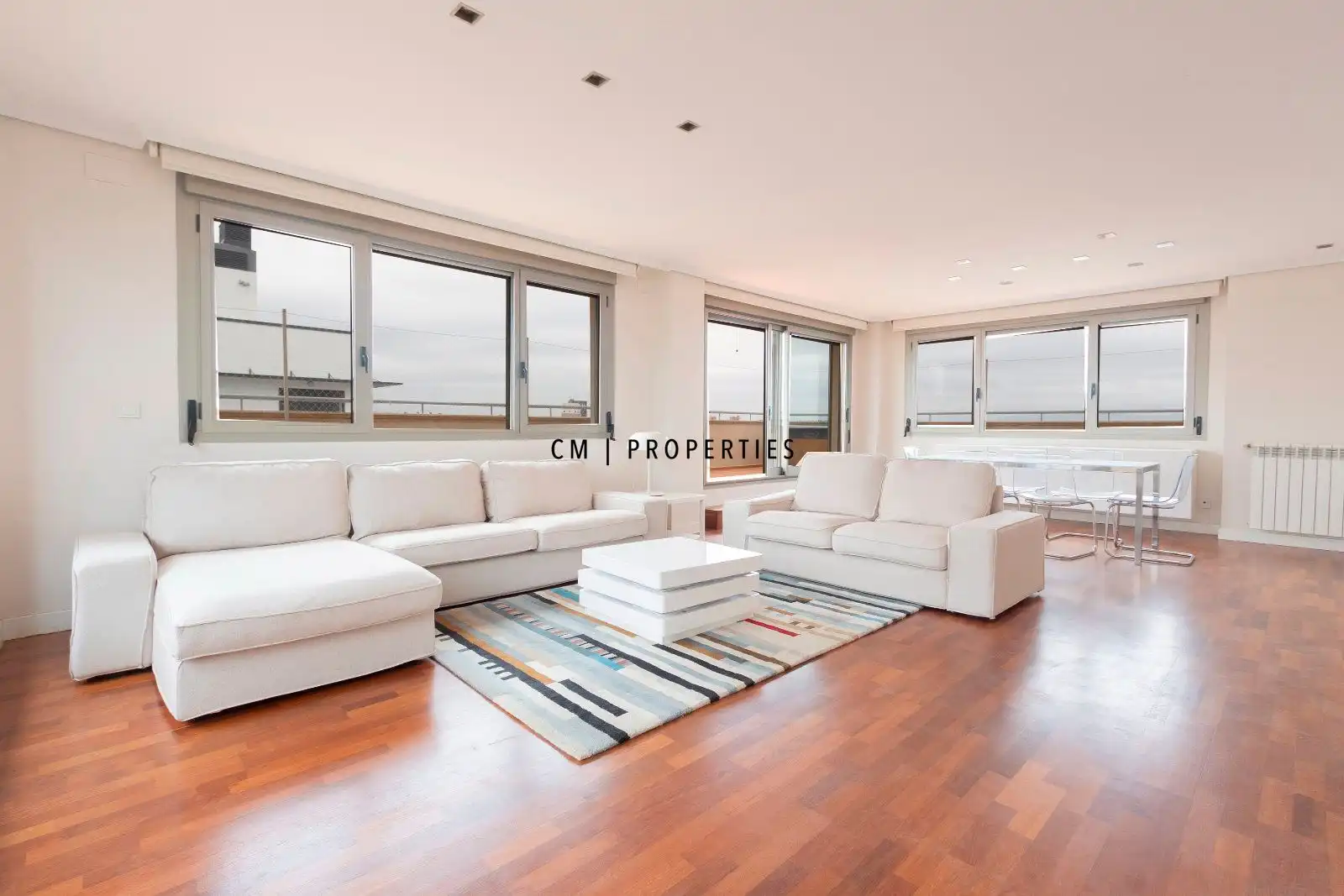Living room of Duplexes for sale in Valencia  with Air Conditioner, Heating and Parquet flooring