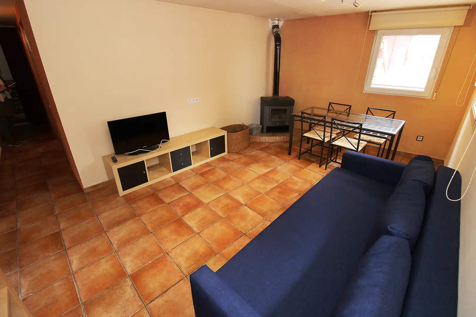 Sala de estar de Casa adosada en venta en El Atazar con Calefacción, Terraza y Trastero