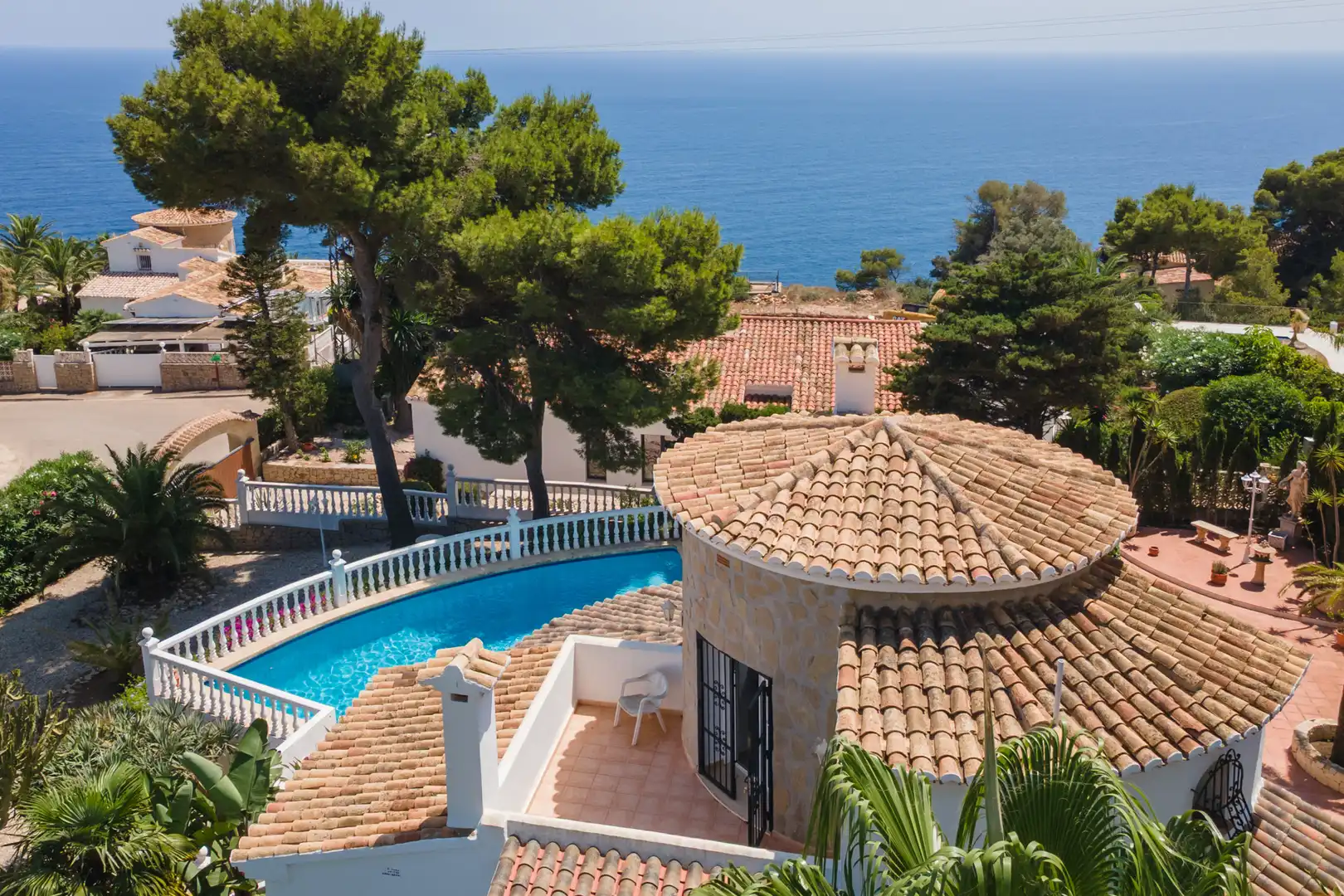 Vista exterior de Casa o chalet en venta en Jávea / Xàbia con Jardín privado, Terraza y Piscina