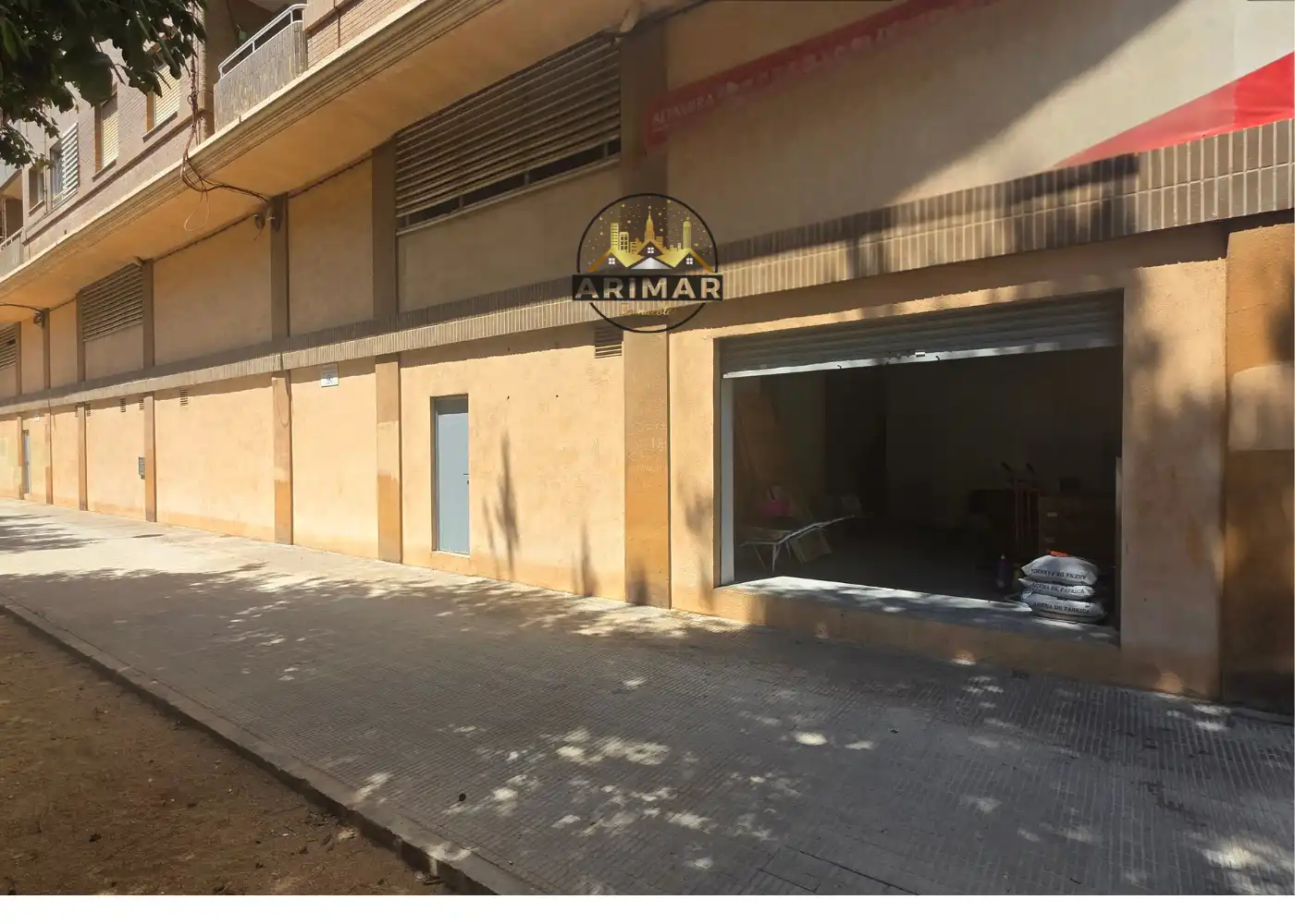Locale commerciale in vendita a Carrer Rambla Cervera 6