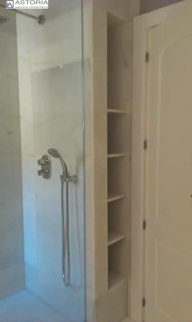 Flat for rent in Avenida Avenida Constitución, Plaza de Toros