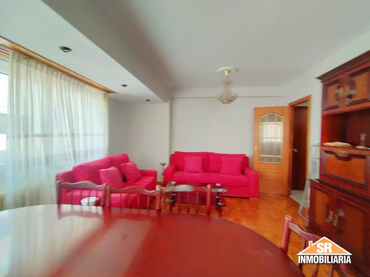 Living room of Flat for rent in A Coruña Capital   with Heating, Parquet flooring and Furnished