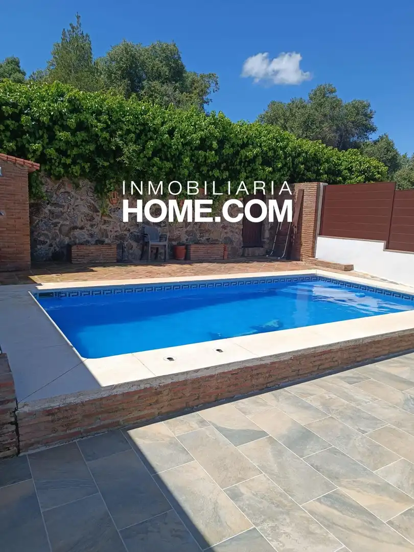 Casa pareada con piscina en venta en Capellanía - Retamar, imagen 3