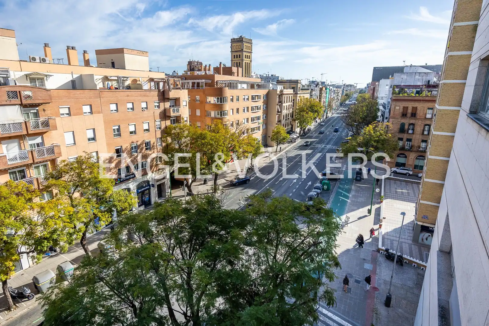 Exterior view of Flat for sale in Sevilla  with Air Conditioner, Heating and Terrace