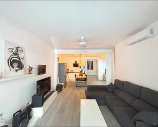 Sala d'estar de Apartament en venda en  Valencia Capital amb Aire condicionat i Terrassa