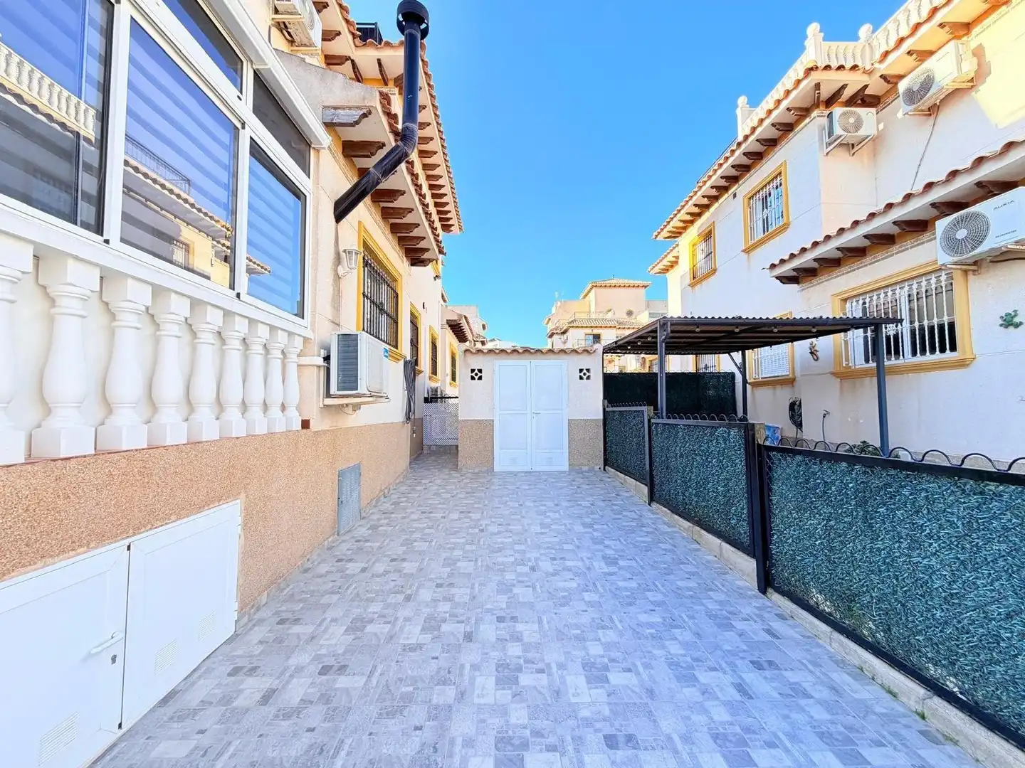 Exterior view of Country homes for sale in Orihuela  with Heating, Private garden and Swimming Pool
