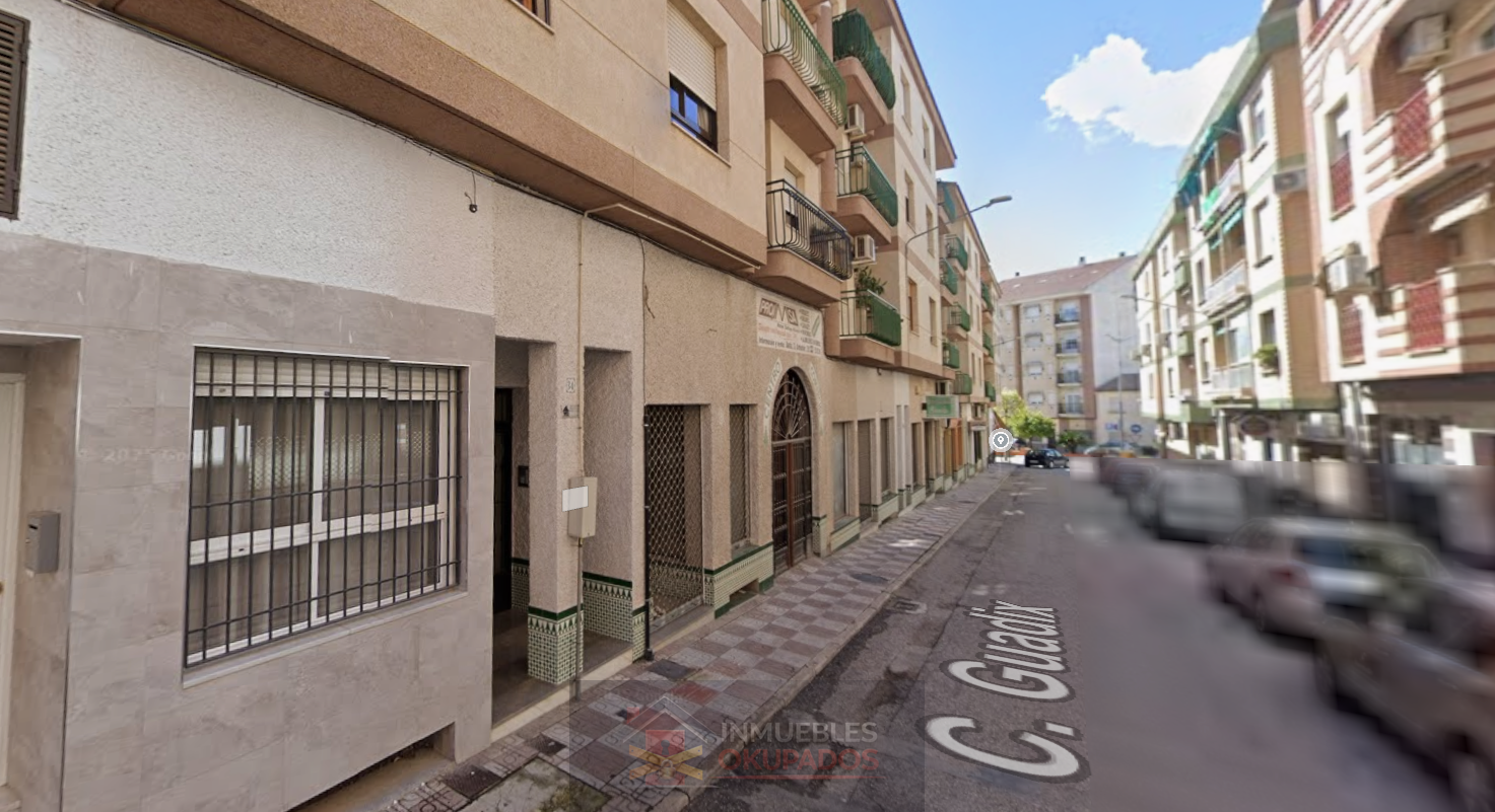 Vista exterior de Pis en venda en Martos