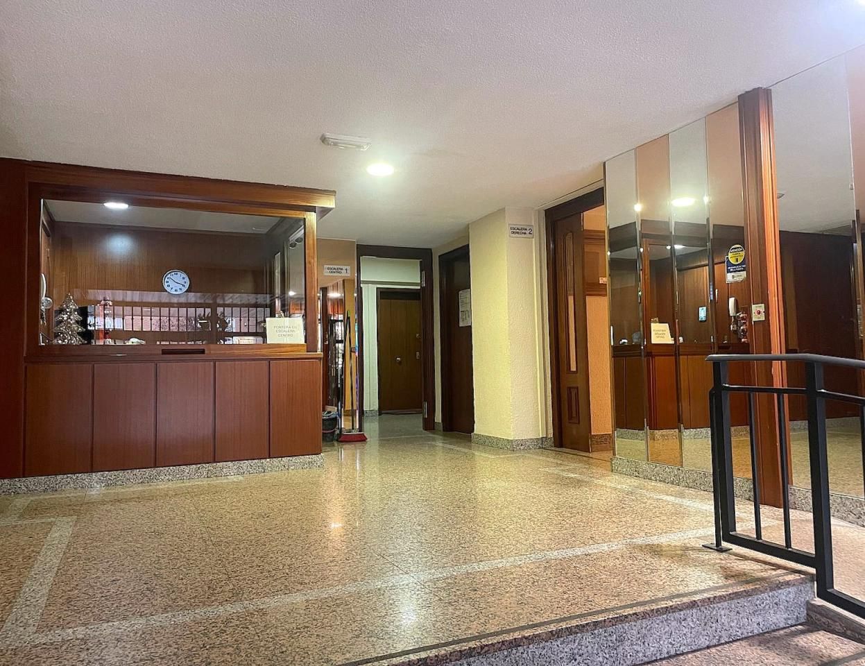 Flat for sale in  Madrid Capital  with Terrace