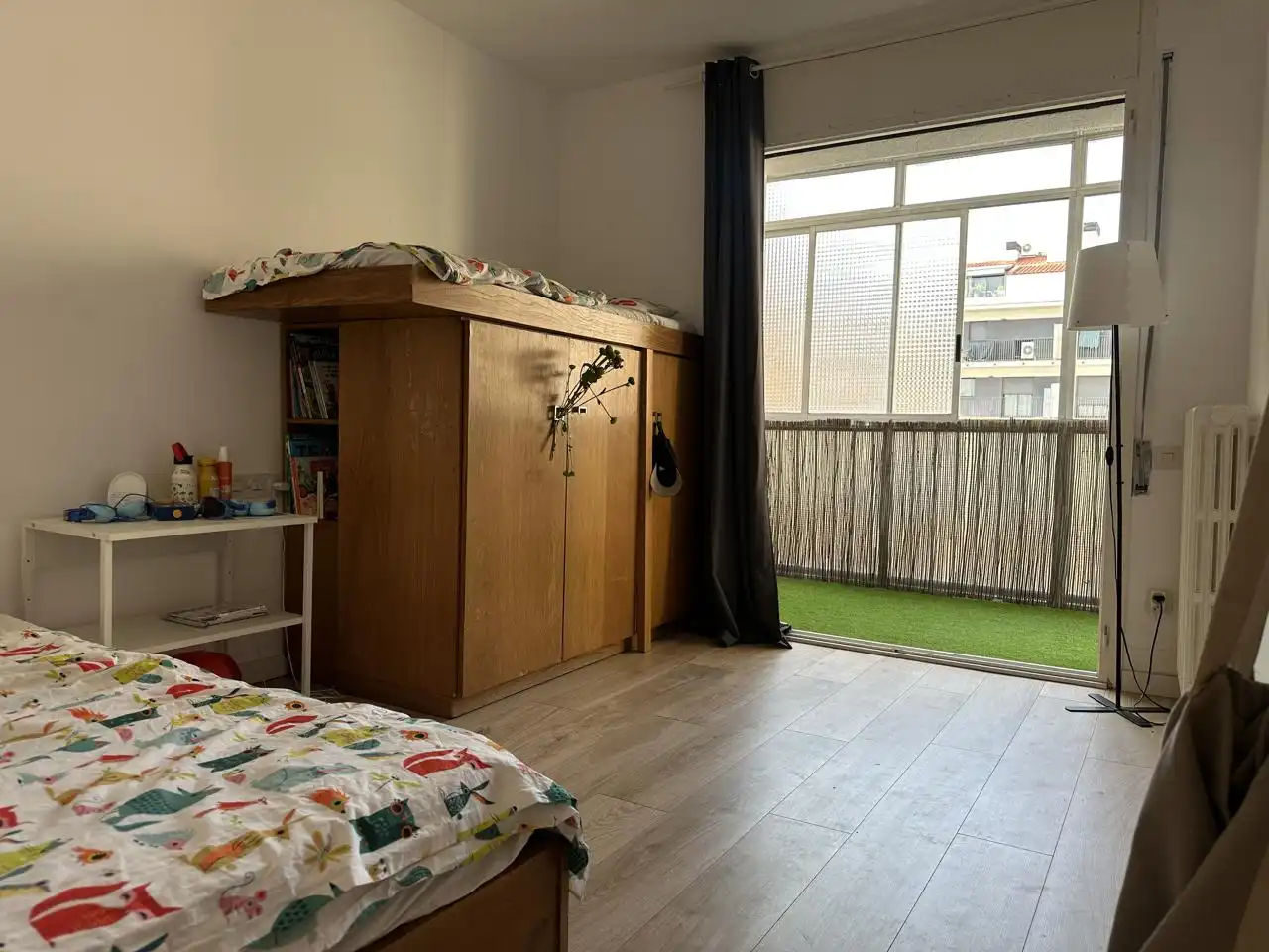 Bedroom of Flat for rent in Terrassa  with Air Conditioner, Heating and Terrace