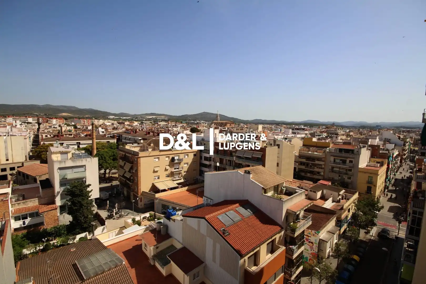Exterior view of Flat for sale in Vilanova i la Geltrú  with Air Conditioner, Heating and Storage room