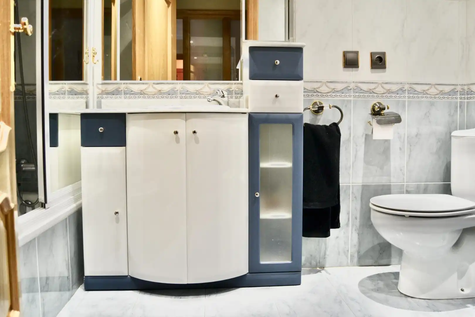 Baño de Piso en venta en  Pamplona / Iruña con Aire acondicionado, Calefacción y Parquet