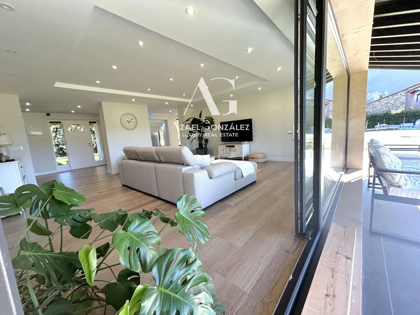 Living room of Houses for sale in Cabuérniga, Cantabria
