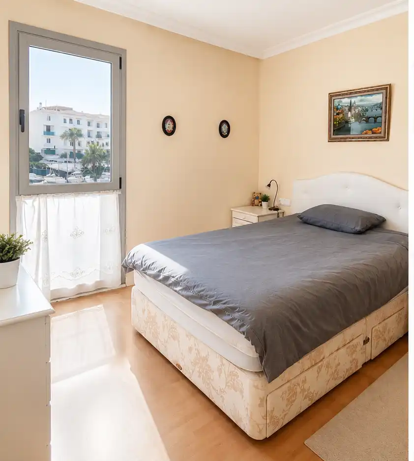Habitación de Apartamento en venta en Garrucha con Aire acondicionado, Calefacción y Terraza