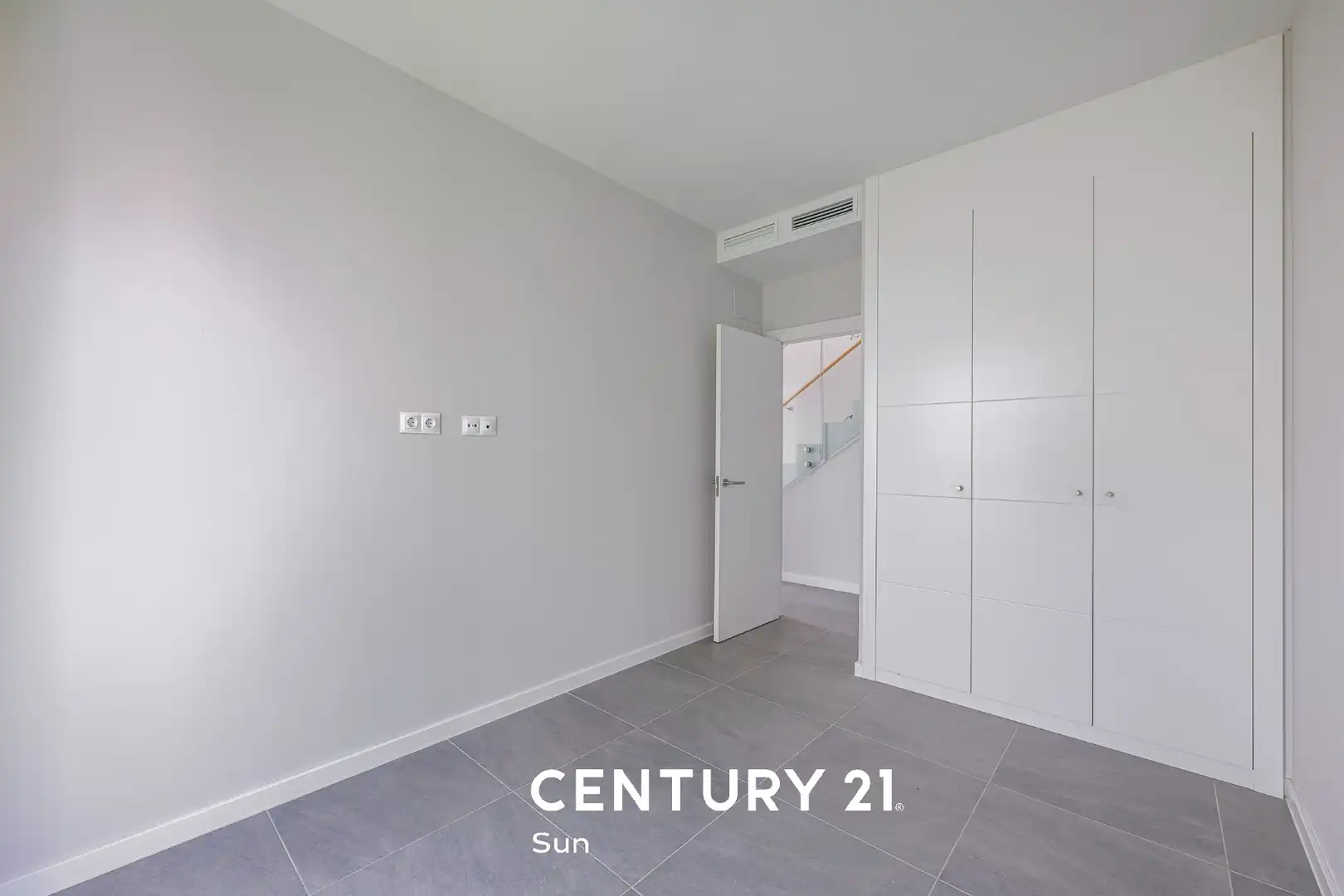Habitación de Casa adosada en venta en Mijas con Aire acondicionado, Calefacción y Jardín privado