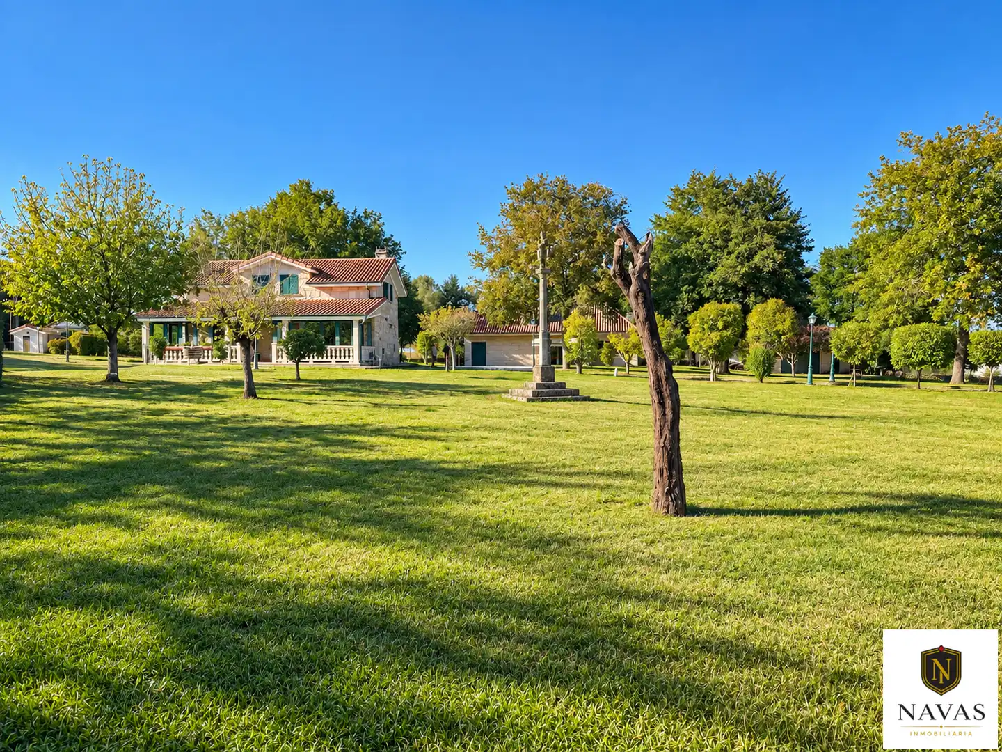 Casa con giardino in vendita a Calle Cruceiro 17