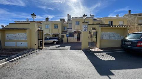 Foto 3 de Casa adosada en venta en Las Lomas, Málaga