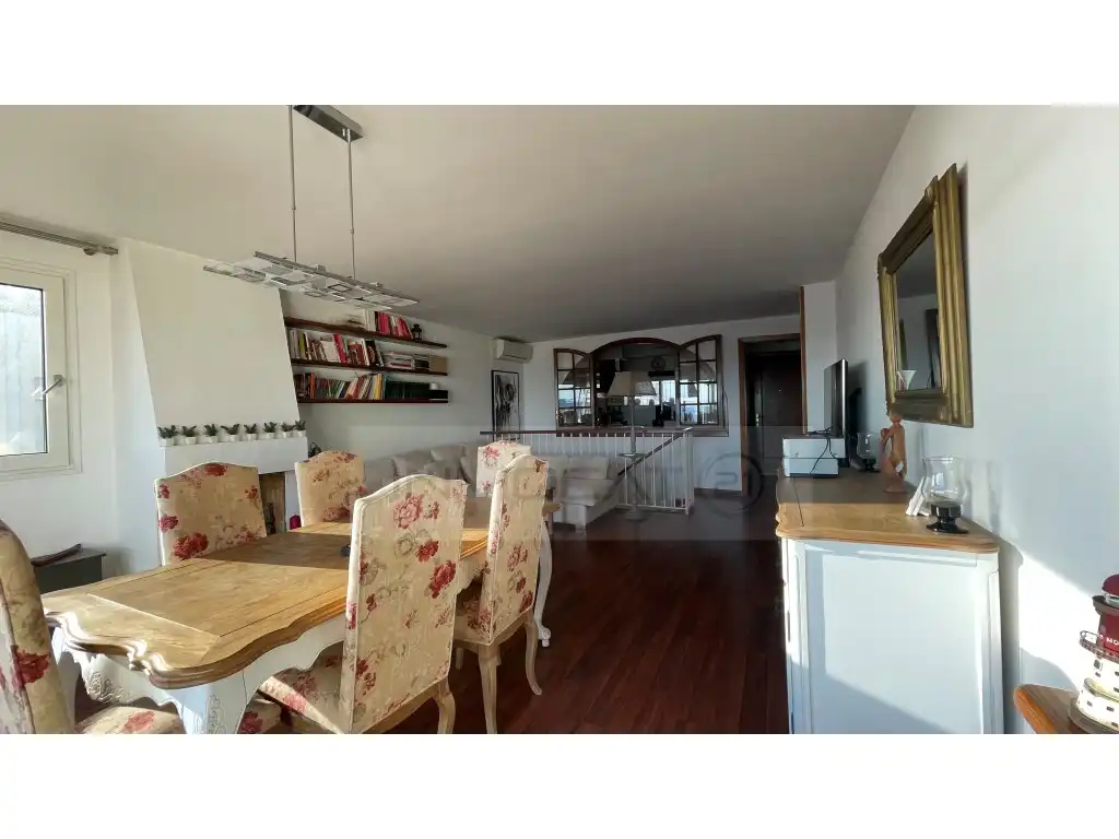 Esszimmer von Einfamilien-Reihenhaus zum Verkauf in Sitges mit Heizung, Terrasse und Möbliert