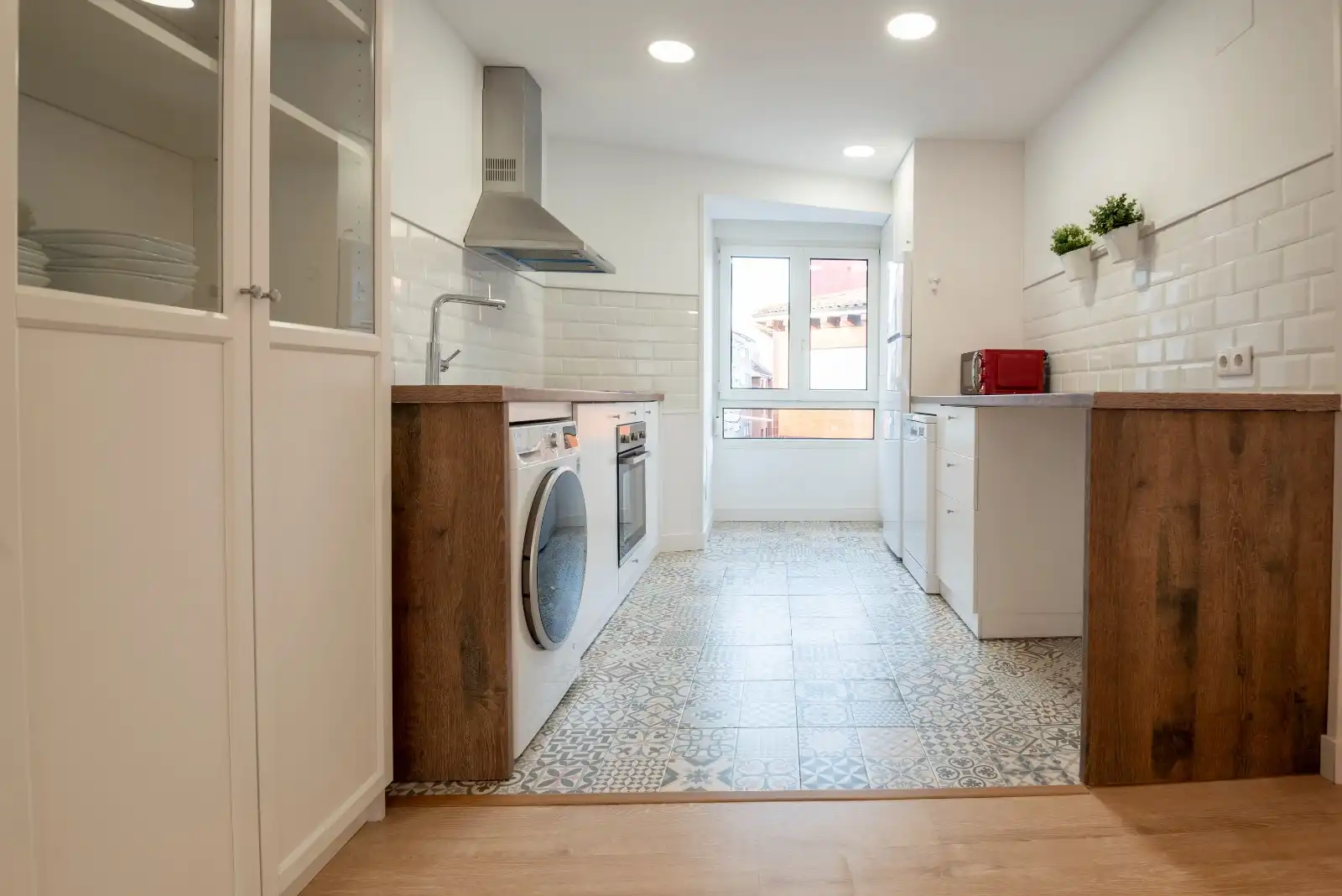 Kitchen of Flat for rent in Gijón   with Air Conditioner, Heating and Parquet flooring