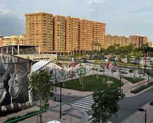 Exterior view of Apartment to share in  Valencia Capital  with Air Conditioner and Terrace