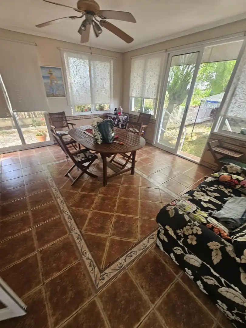Casa con jardín en venta en Dolores, imagen 9