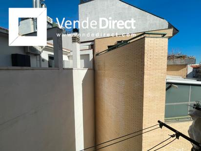 Vista exterior de Estudi en venda en  Madrid Capital amb Calefacció