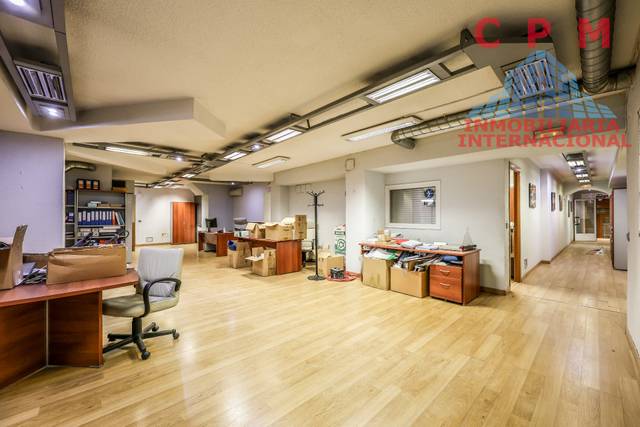 Local comercial en Venta en Guindalera