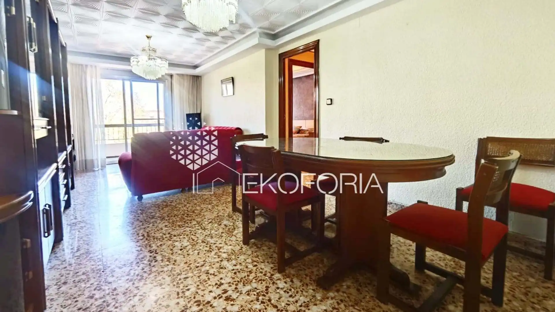 Menjador de Pis de lloguer en Torrent amb Aire condicionat i Moblat