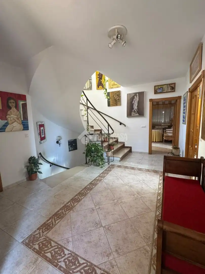 Casa rústica en venda a Bedmar y Garcíez