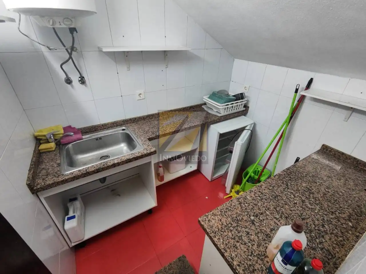 Küche von Geschaftsraum zum Verkauf in Oviedo 