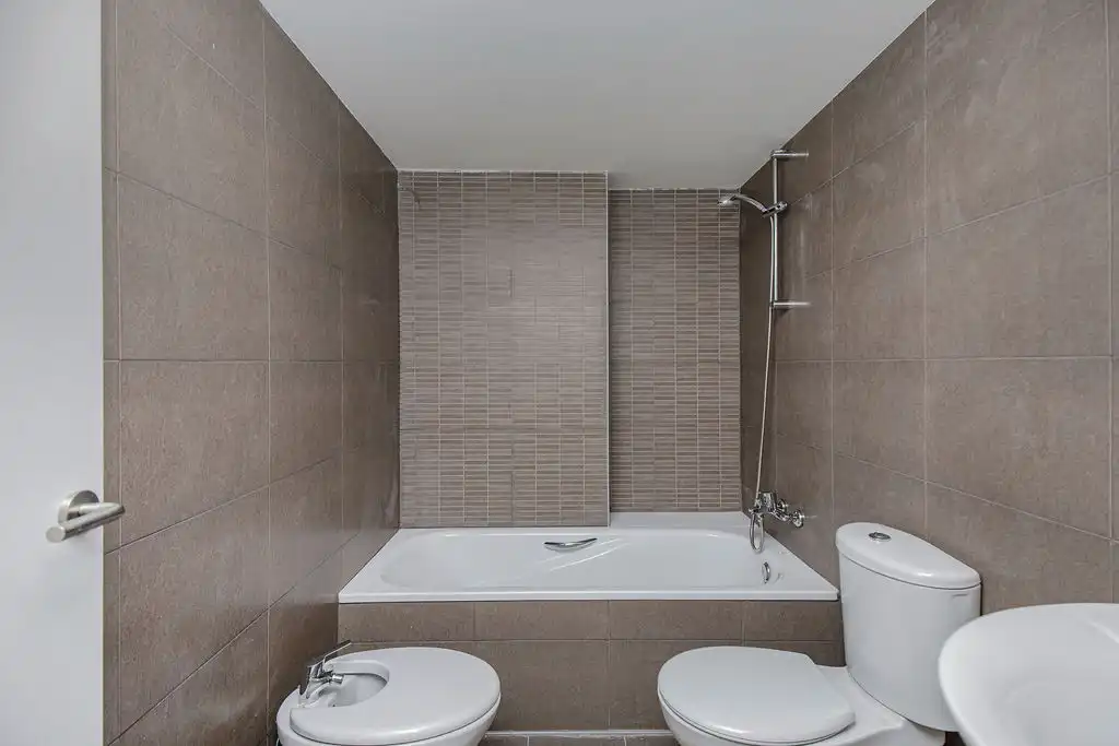 Bany de Pis en venda en Tordera amb Parquet
