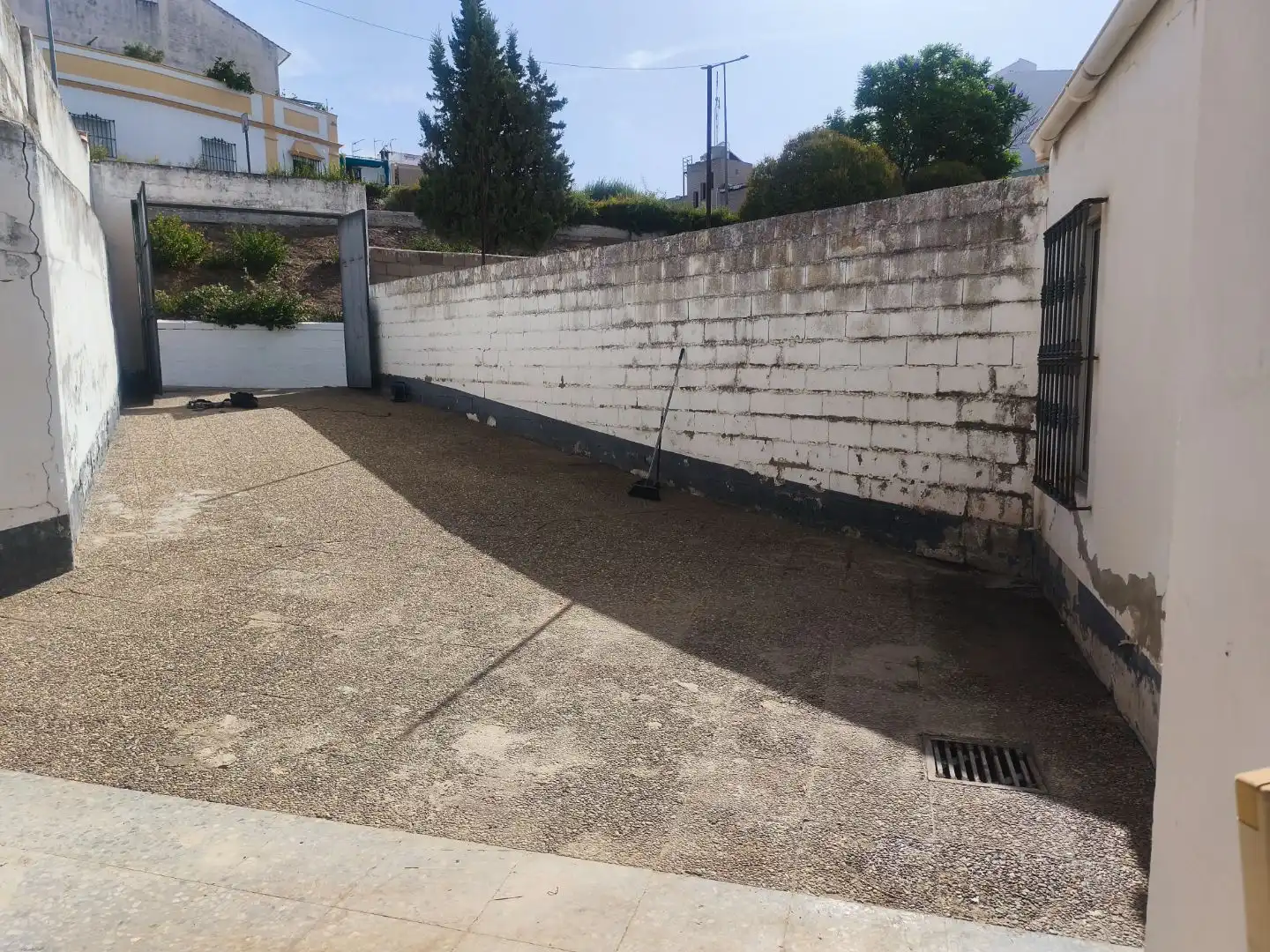 Parking of Land for sale in Alcalá del Río, Sevilla