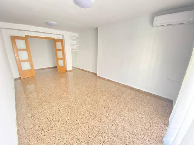 Piso en Alquiler en Cardenal Benlloch