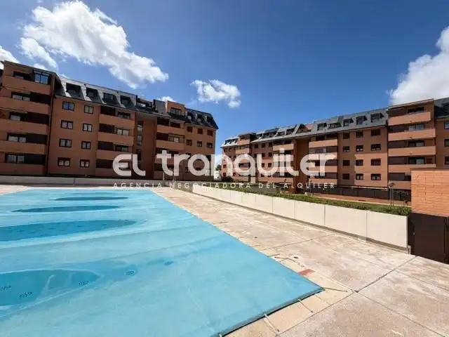 Piso de alquiler en Calle Fernando VII, San José - Buenos Aires