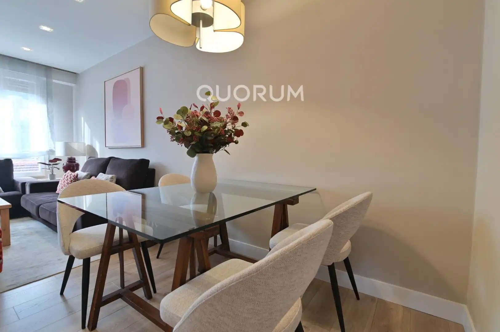 Comedor de Piso en venta en Bilbao  con Calefacción y Trastero