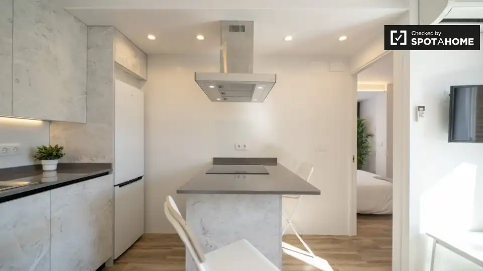 Appartamento con terrazza in affitto a Algirós, imagen 4