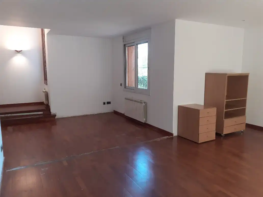 Wohnzimmer von Haus oder Chalet zum Verkauf in Gelida mit Heizung, Privatgarten und Parkett